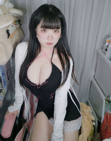 年轻的小婊3中文字